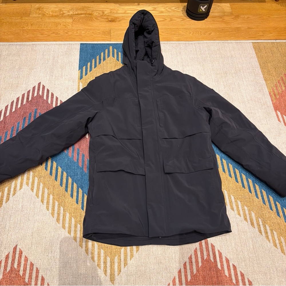 Ten thousand Parka Medium